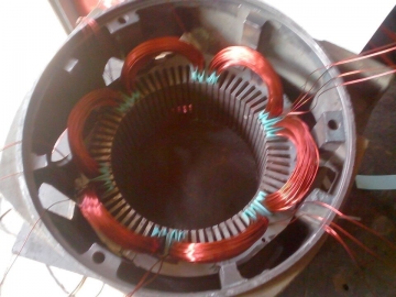 三相交流電機(jī)電樞受潮該怎么修理電機(jī)呢？